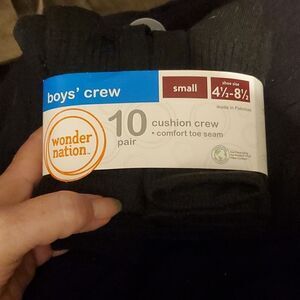 Wonder Nation Boy's 10 Pair Black Cushion Crew Socks Size Small 4.5 - 8.5 NWT